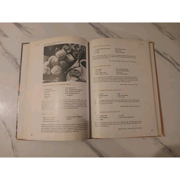 1976 THE BREADS COOKBOOK (SOUTHERN LIVING COOKBOOK LIBRARY) By Lena E. Sturges - Picture 6 of 7